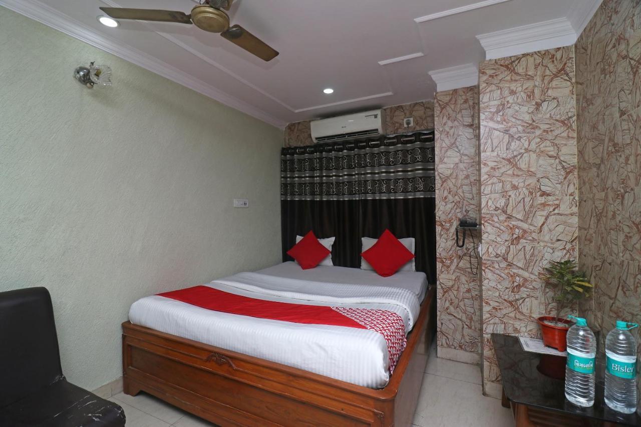 โอโย 16209 โฮเต็ล อัมพร พาเลซ Hotel Bara Bazar ภายนอก รูปภาพ