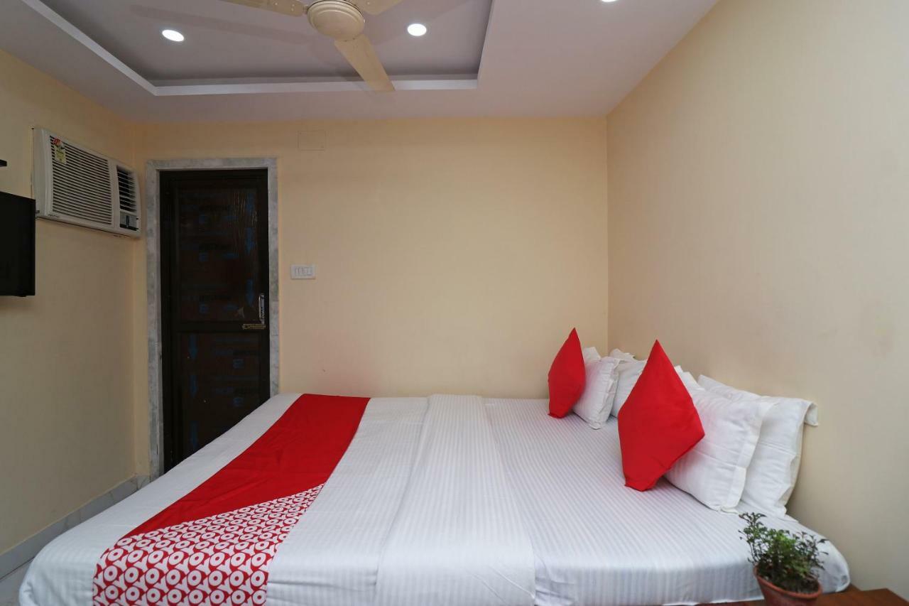 โอโย 16209 โฮเต็ล อัมพร พาเลซ Hotel Bara Bazar ภายนอก รูปภาพ