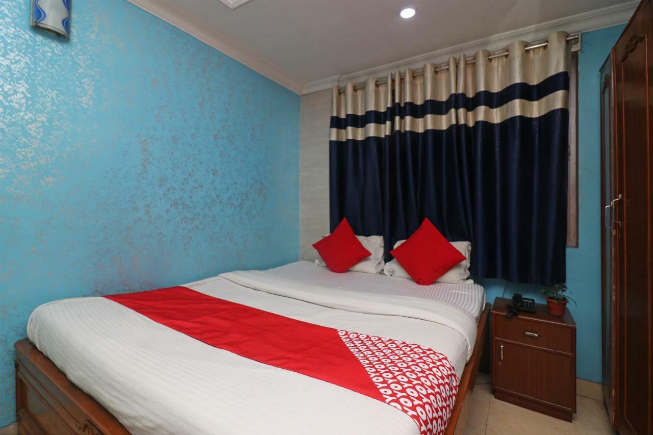 โอโย 16209 โฮเต็ล อัมพร พาเลซ Hotel Bara Bazar ภายนอก รูปภาพ