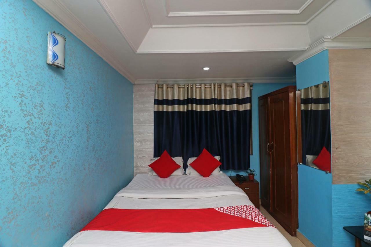 โอโย 16209 โฮเต็ล อัมพร พาเลซ Hotel Bara Bazar ภายนอก รูปภาพ